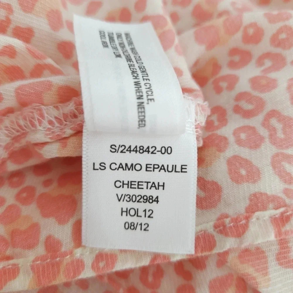 GAP Shirt Pink Cheetah Leopard Long Sleeve Collared Button Up Top - Picture 9 of 9